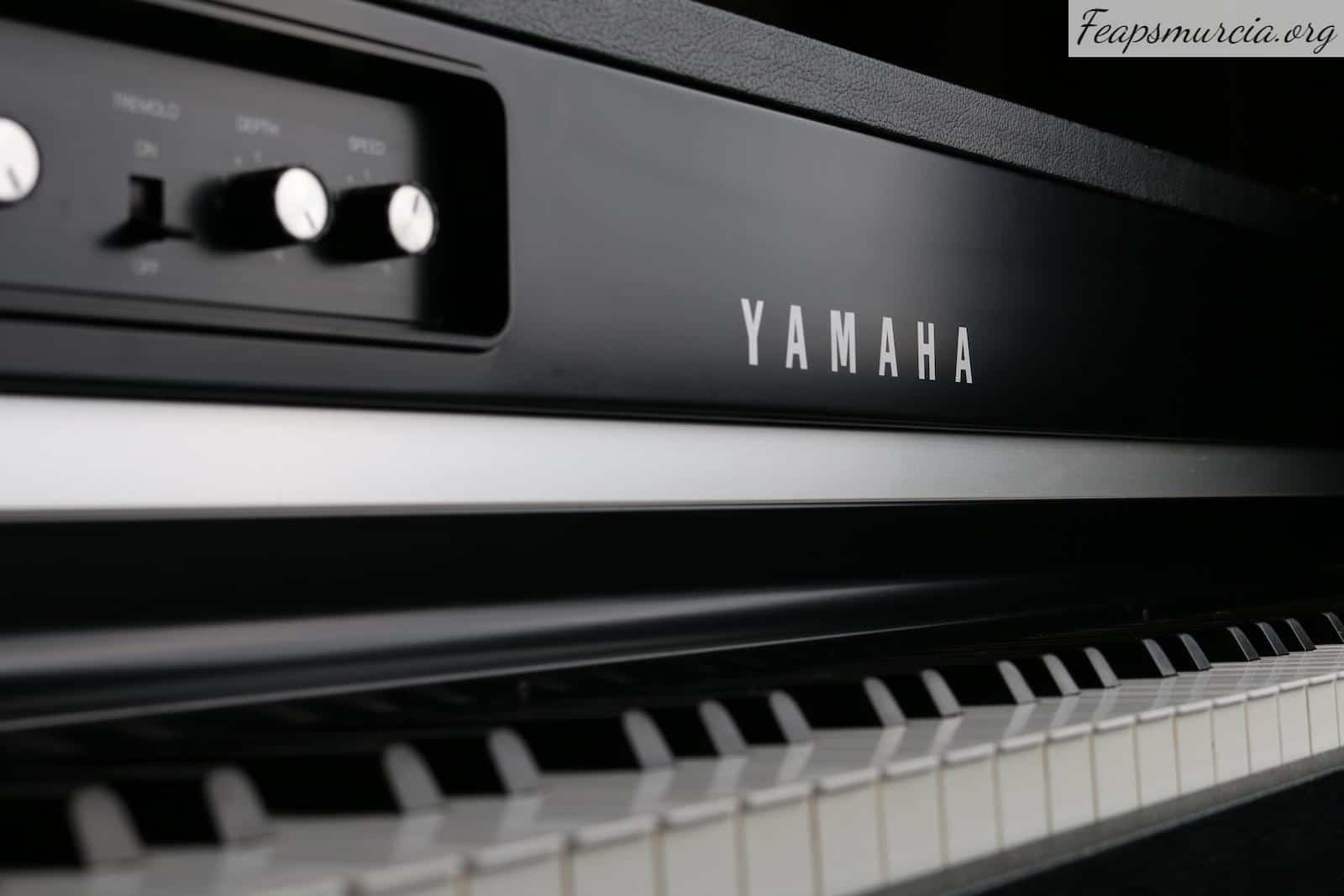 close up photography of black Yamaha piano
